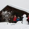 Devant le Gfell avec notre bonhomme de neige