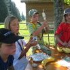 Les enfants cuisinent